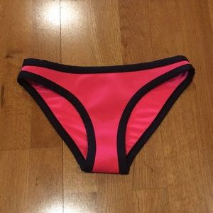 🌼3/$10 H&M Hot Pink Bikini Bottoms